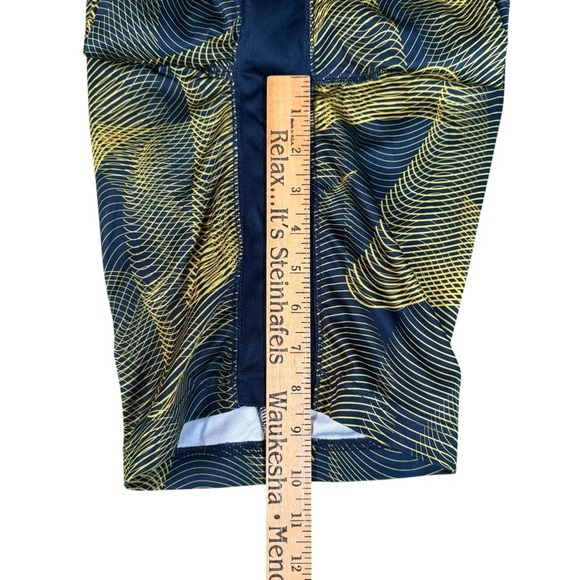 Nike Gym Shorts Geometric Dri Fit Performance Athletic With Pockets Boys Medium - Picture 8 of 12